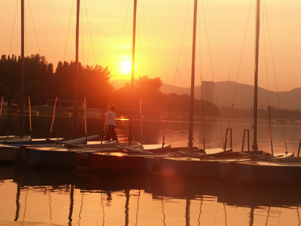 Media & Presse Alte Donau Download Boote Sonnenuntergang